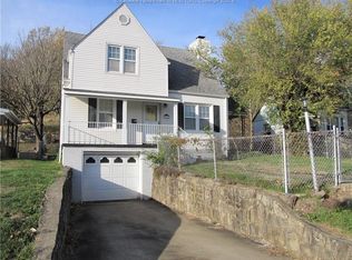 2015 Preston St, Charleston, WV 25302