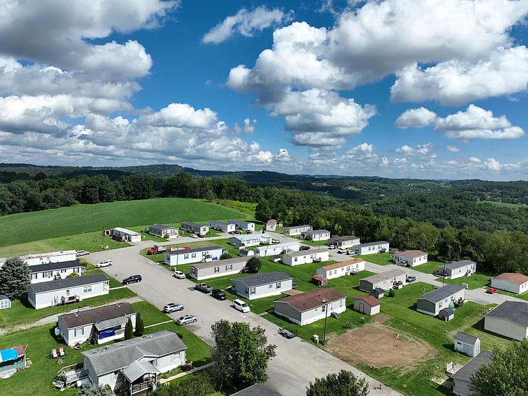Hillside Estates — Photo 3