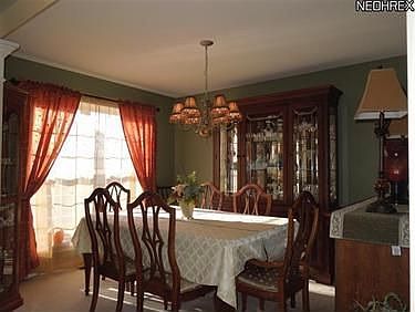 4th image of 5087 Bringham Dr