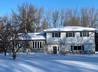 4290 70th Ave N, Grand Forks, ND 58203