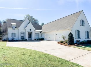 228 S Woodcreek Rd, Madison, MS 39110