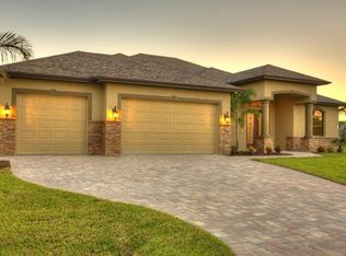 9702 Shelburne Cir, Pt Charlotte, FL 33981