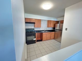 7 N Main St #8, Mount Prospect, IL 60056