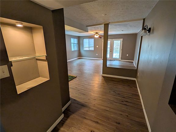 2nd image of 221 Caruso Dr