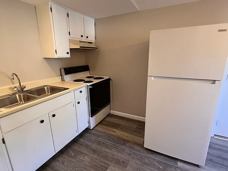13 Orange St #2 — Photo 3
