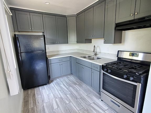 4th image of 3025 Perlita Ave APT 7