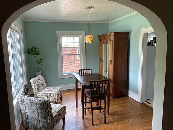 5th image of 2520 Underwood Pl