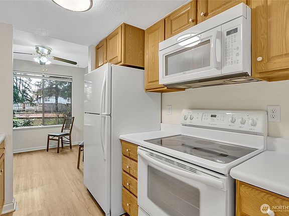 5th image of 10125 SE 235th Place #C103