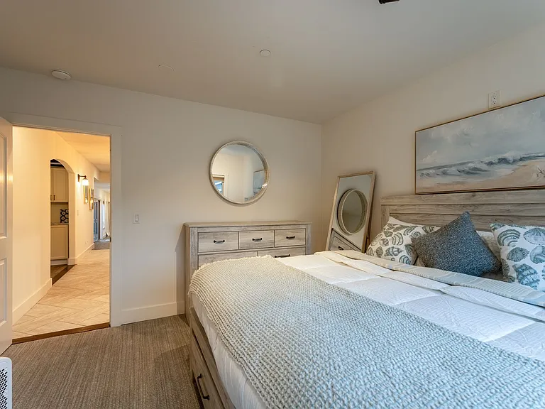 610 Forest Ave — Photo 27