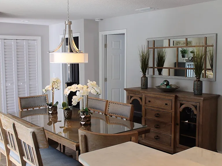 12 Clarendon Ct S — Photo 13