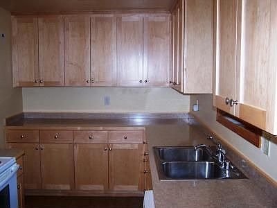 3rd image of 10323 NE 136th Pl