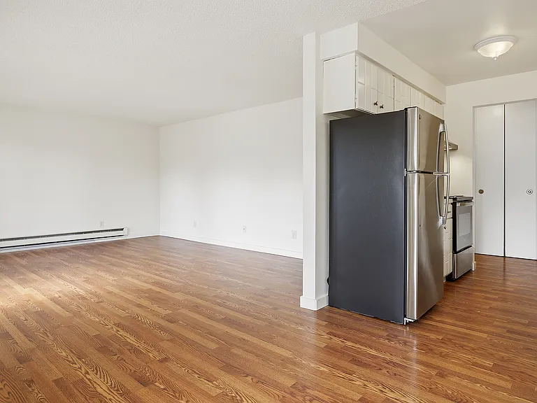 2511 Howard Ave #21 — Photo 18