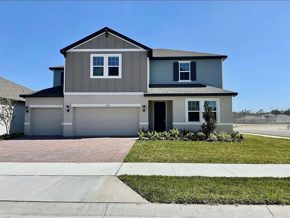 2122 Divot Dr