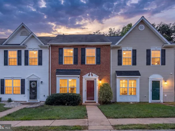4028 England Town Rd, Fredericksburg, VA 22408