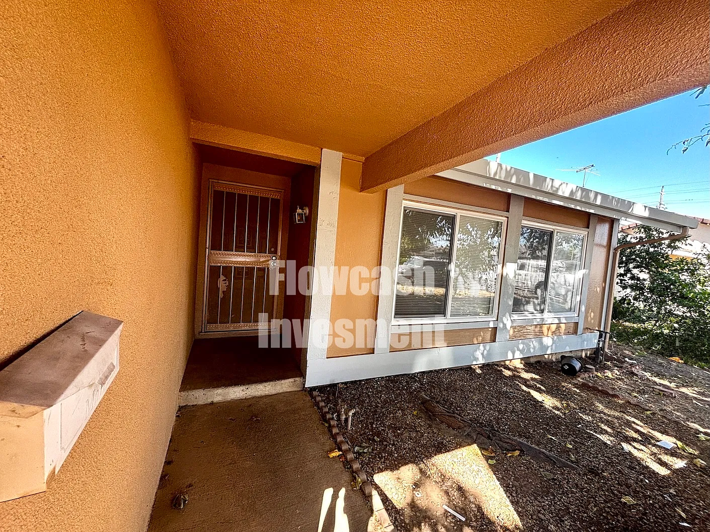 4 bed, 1430 sqft, $2,200 — Photo 3