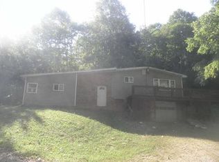 405 Hadley Hollow Rd, Marietta, OH 45750