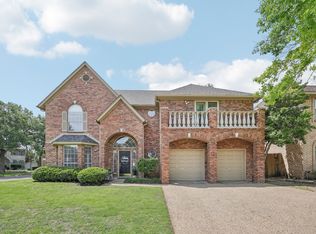 2900 Redstone Dr, Arlington, TX 76001