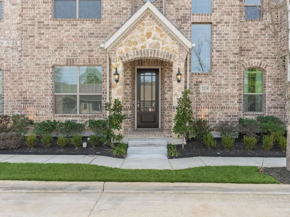 2225 Apex Dr, Flower Mound, TX 75028