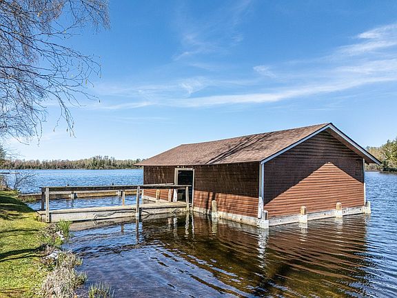 3rd image of LOT 1 Village Point Ln
