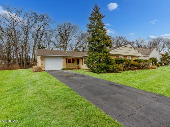 120 Andover Lane, Matawan, NJ 07747