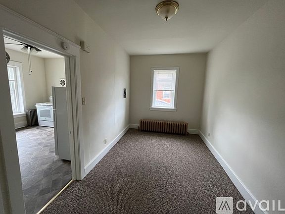 2nd image of 1114 E Lincoln Hwy Floor 2