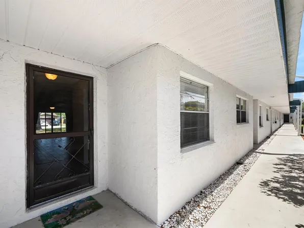 7750 92ND STREET #104, SEMINOLE, FL 33777