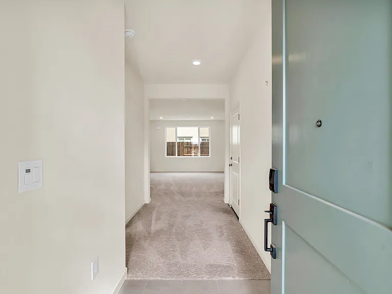 4798 Tilly Dr-5_08122026