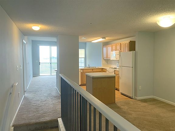 5th image of 4020 Grande Vista Blvd APT 104