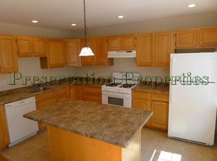 81 Chapel St, Newton, MA 02458