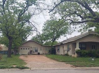 1600 S Wall St, Brady, TX 76825