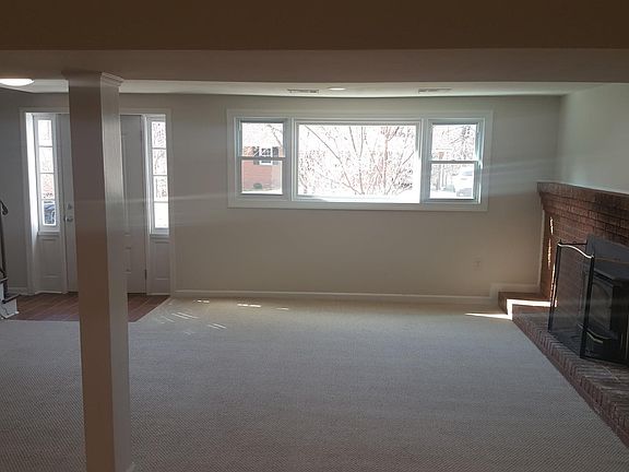 4th image of 9903 Williamsburg Dr
