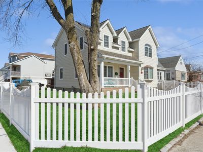 2094 Bay Boulevard, Atlantic Beach, NY, 11509