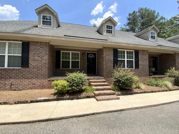 104B Lakeview Rd, Statesboro, GA 30458