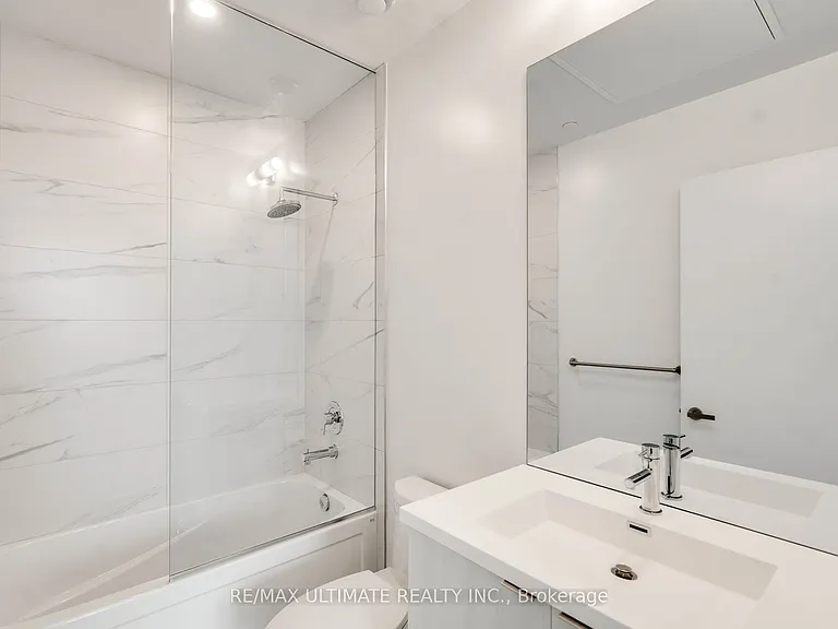 138 Downes St #5908 — Photo 26