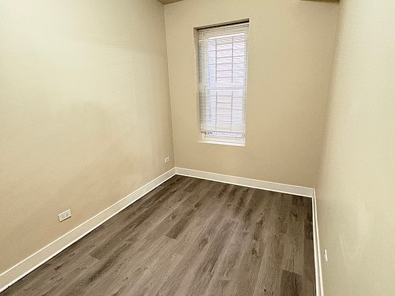 4th image of 1117 S Troy St #1R