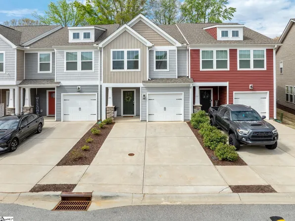 26 Starlake Rd, Simpsonville, SC 29681