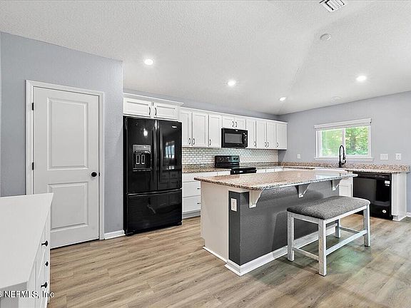 5th image of 231 RITTBURN Lane