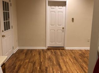 64 Ball Pond Rd E, New Fairfield, CT 06812