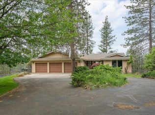 16905 N Mockingbird Ct, Nine Mile Falls, WA 99026