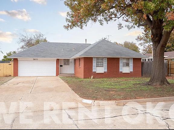 3rd image of 3611 Woodvale Dr