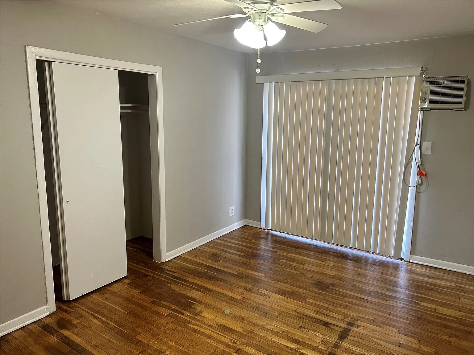 2 bed, 1.0 bath, 850 sqft, $915 — Photo 3