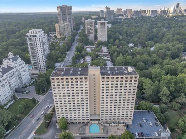 2479 Peachtree Rd NE APT 1608, Atlanta, GA 30305