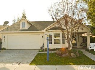 2518 Hearthsong Dr, Riverbank, CA 95367