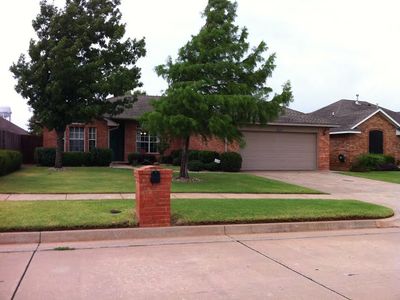 604 McConnell Dr, Yukon, OK, 73099