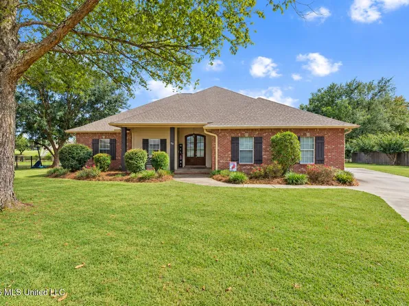 25 Lakeland Cir, Petal, MS 39465