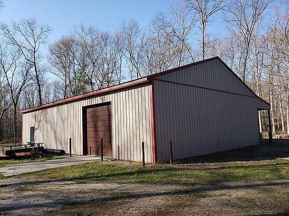 4th image of 1242 Stanton Ave