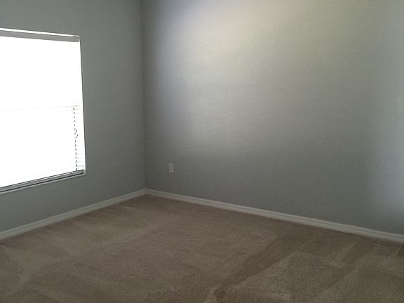 5th image of 2509 NE 31st Ter
