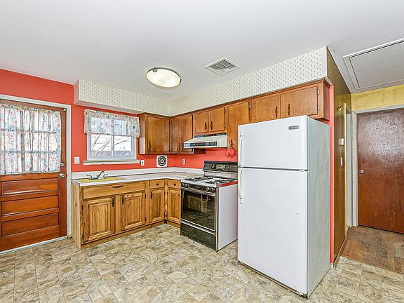 4th image of 91 Tyrconnell Ave