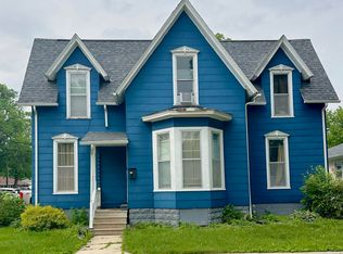 1000 1st Ave S, Clear Lake, IA 50428