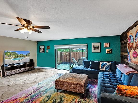 5th image of 136 NW 115th Terrace #136